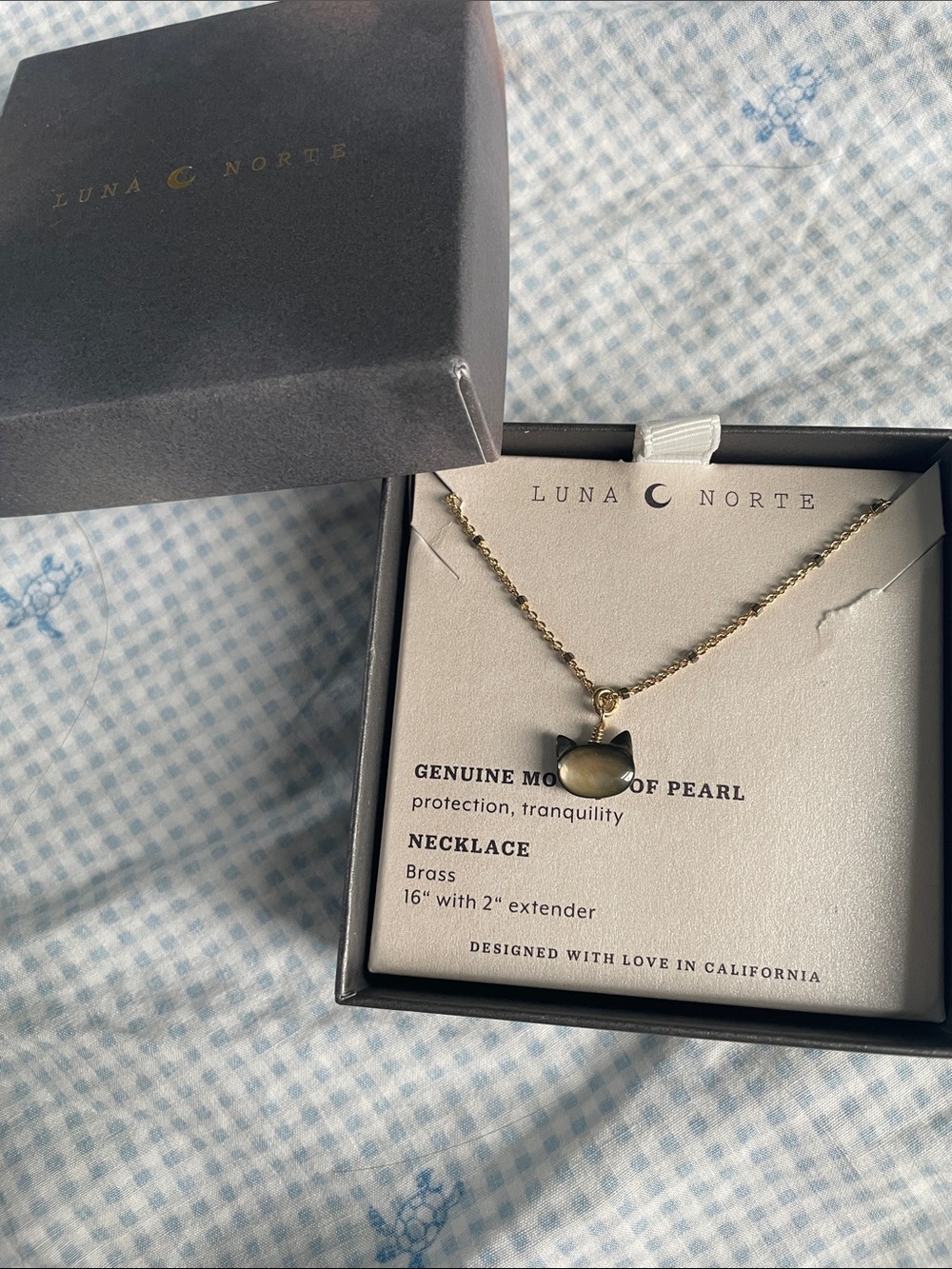 Luna Norte Cat Shaped Genuine Mother of Peal Gold Necklace with Box